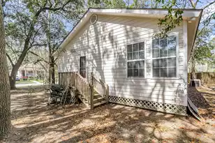 738 Spark St, Mount Pleasant, SC 29464 - Photo 17