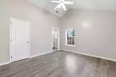 4937 Nesbitt Avenue, North Charleston, SC 29405 - Photo 3