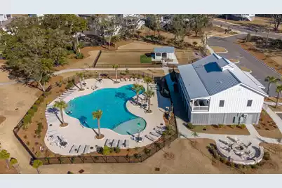 1562 Lakeshore Drive N, Mount Pleasant, SC 29466 - Photo 63