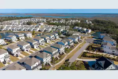 1562 Lakeshore Drive N, Mount Pleasant, SC 29466 - Photo 73