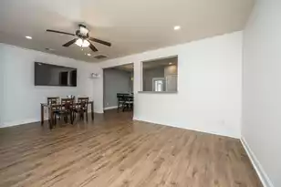 1076 Bennington Dr, Charleston, SC 29492 - Photo 7