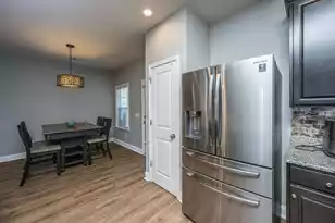 1076 Bennington Dr, Charleston, SC 29492 - Photo 11