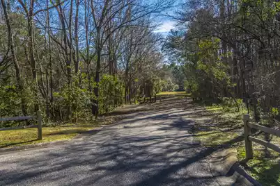 113 Hampton Drive, Summerville, SC 29485 - Photo 41