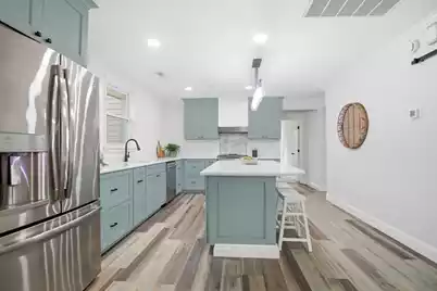 921 Hillsboro Drive, Charleston, SC 29407 - Photo 13