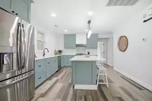 921 Hillsboro Dr, Charleston, SC 29407 - Photo 13