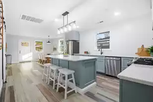 921 Hillsboro Dr, Charleston, SC 29407 - Photo 15