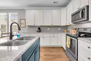 124 Slipper Shell Ct, Mount Pleasant, SC 29464 - Photo 9