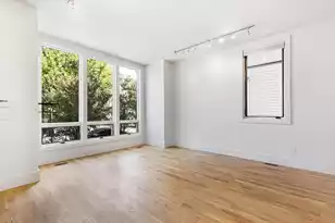 247 Rutledge Ave, Charleston, SC 29403 - Photo 5