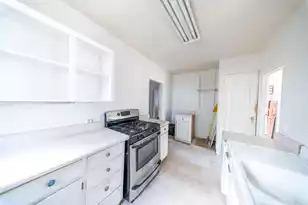 1012 Ashley Ave E, Folly Beach, SC 29439 - Photo 11