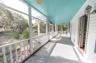 1012 Ashley Ave E, Folly Beach, SC 29439 - Photo 5