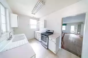 1012 Ashley Ave E, Folly Beach, SC 29439 - Photo 7