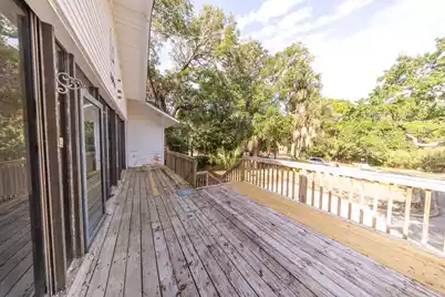 1012 Ashley Avenue E, Folly Beach, SC 29439 - Photo 23