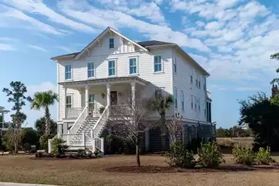 1528 Red Drum Road, Mount Pleasant, SC 29466 - Photo 5