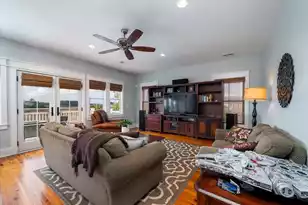 1528 Red Drum Rd, Mount Pleasant, SC 29466 - Photo 35