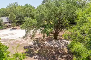 952 McCants Dr, Mount Pleasant, SC 29464 - Photo 23
