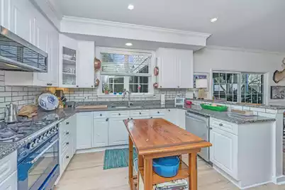 1109 Lazy Lane Court, Mount Pleasant, SC 29464 - Photo 15