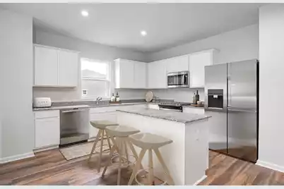 808 Meadowbrook Lane, Summerville, SC 29486 - Photo 3