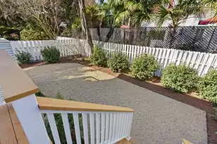 30 Gibbes St, Charleston, SC 29401 - Photo 47