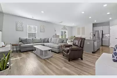 581 Spanish Wells Road, Summerville, SC 29486 - Photo 7