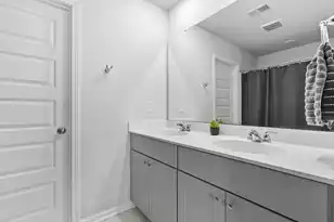 581 Spanish Wells Rd, Summerville, SC 29486 - Photo 23