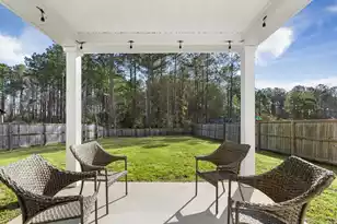581 Spanish Wells Rd, Summerville, SC 29486 - Photo 29