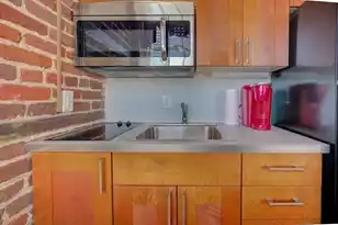 235 Meeting St, Charleston, SC 29401 - Photo 23