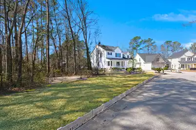 124 Evesham Drive, Summerville, SC 29485 - Photo 5