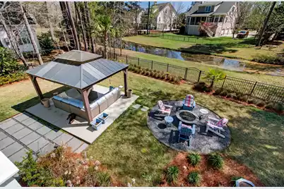 1748 Canning Drive W, Mount Pleasant, SC 29466 - Photo 11