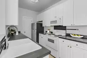 1745 Wyngate Cir, Mount Pleasant, SC 29466 - Photo 9