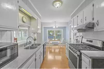 8465 Yorkshire Lane, North Charleston, SC 29406 - Photo 13