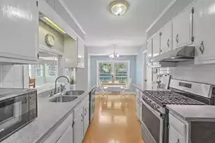 8465 Yorkshire Ln, North Charleston, SC 29406 - Photo 13