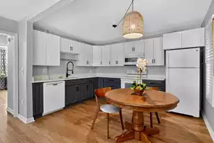 2057 Middle St #10, Sullivans Island, SC 29482 - Photo 5