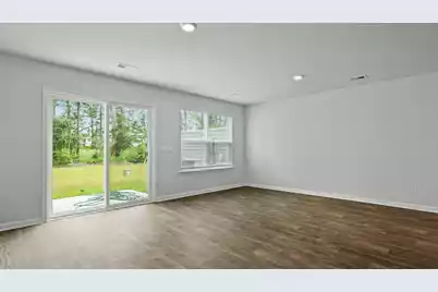 904 Long Bluff Road, Summerville, SC 29486 - Photo 17