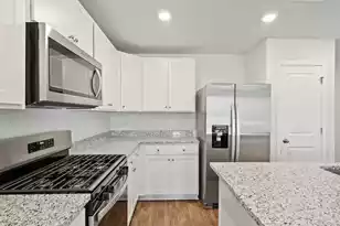 909 Long Blf Rd, Summerville, SC 29486 - Photo 15