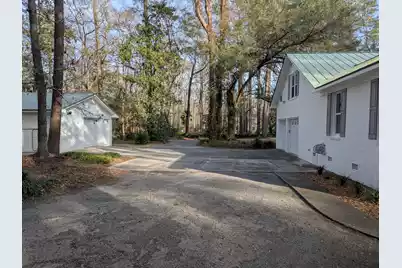 304 Woodland Drive, Summerville, SC 29485 - Photo 23