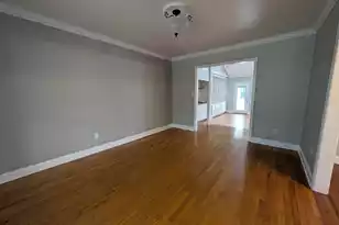 304 Woodland Dr, Summerville, SC 29485 - Photo 7