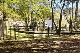 1246 Llewellyn Rd, Mount Pleasant, SC 29464 - Photo 53