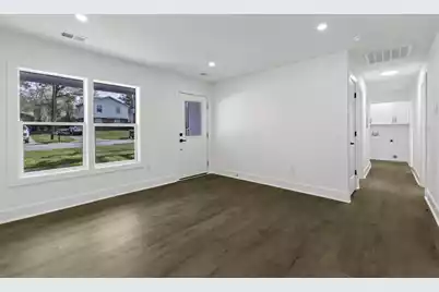 7585 Peppercorn Lane, North Charleston, SC 29420 - Photo 9