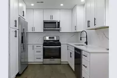 7585 Peppercorn Lane, North Charleston, SC 29420 - Photo 11