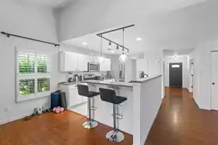 518 Holiday Dr, Summerville, SC 29483 - Photo 7