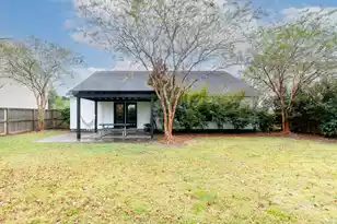 518 Holiday Dr, Summerville, SC 29483 - Photo 23