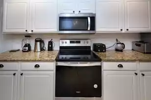 518 Holiday Dr, Summerville, SC 29483 - Photo 7