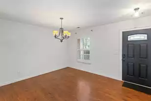 518 Holiday Dr, Summerville, SC 29483 - Photo 11