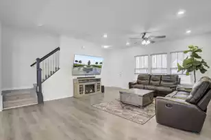 1528 Homecoming Blvd, Ravenel, SC 29470 - Photo 5