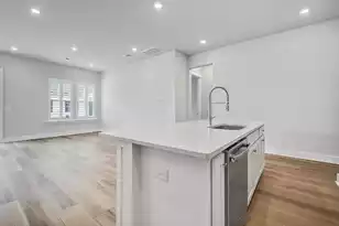 119 Bloomsbury St, Summerville, SC 29486 - Photo 5