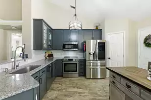 212 Ashford Cir, Summerville, SC 29485 - Photo 9