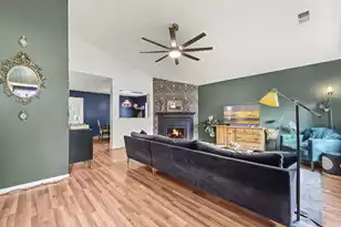 8071 Long Shadow Ln, North Charleston, SC 29406 - Photo 5