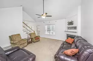 1409 Bloomingdale Ln, Mount Pleasant, SC 29466 - Photo 19