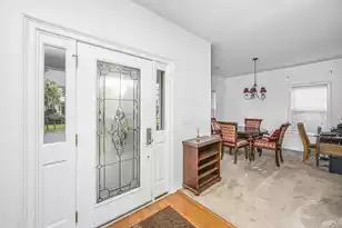 1409 Bloomingdale Ln, Mount Pleasant, SC 29466 - Photo 5