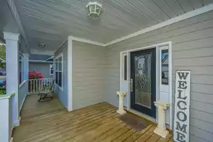 1409 Bloomingdale Ln, Mount Pleasant, SC 29466 - Photo 3